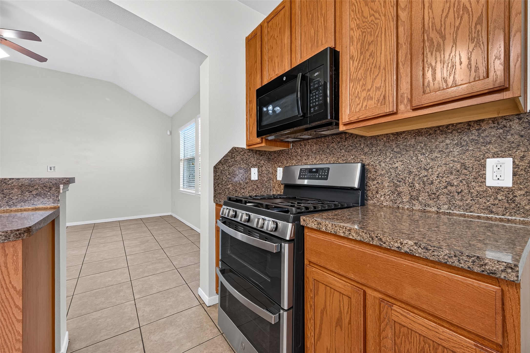 4039 Mossy Spring Lane Spring, TX 77388 - Photo 14 of 49 Gallery Image 14