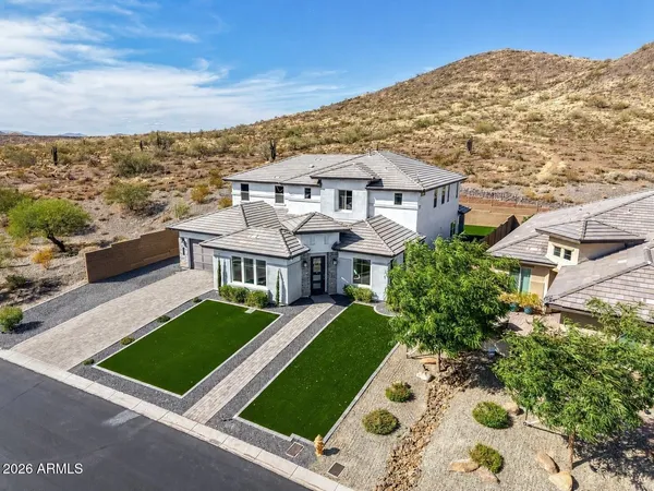 $1,600,000 | 2010 West Villa Linda Drive, Phoenix, AZ 85024