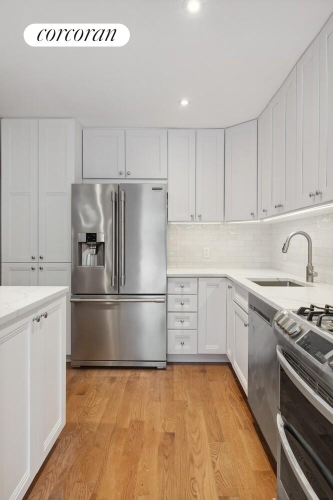 175 West 88th Street Manhattan, NY 10024 - Photo 3 of 19