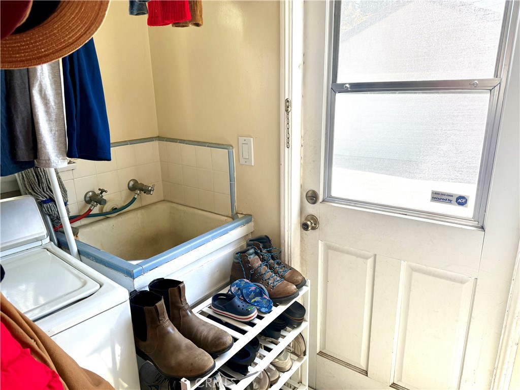 952 Balboa Drive Arcadia, CA 91007 - Photo 18 of 29 a bathroom with a sink and a mirror
