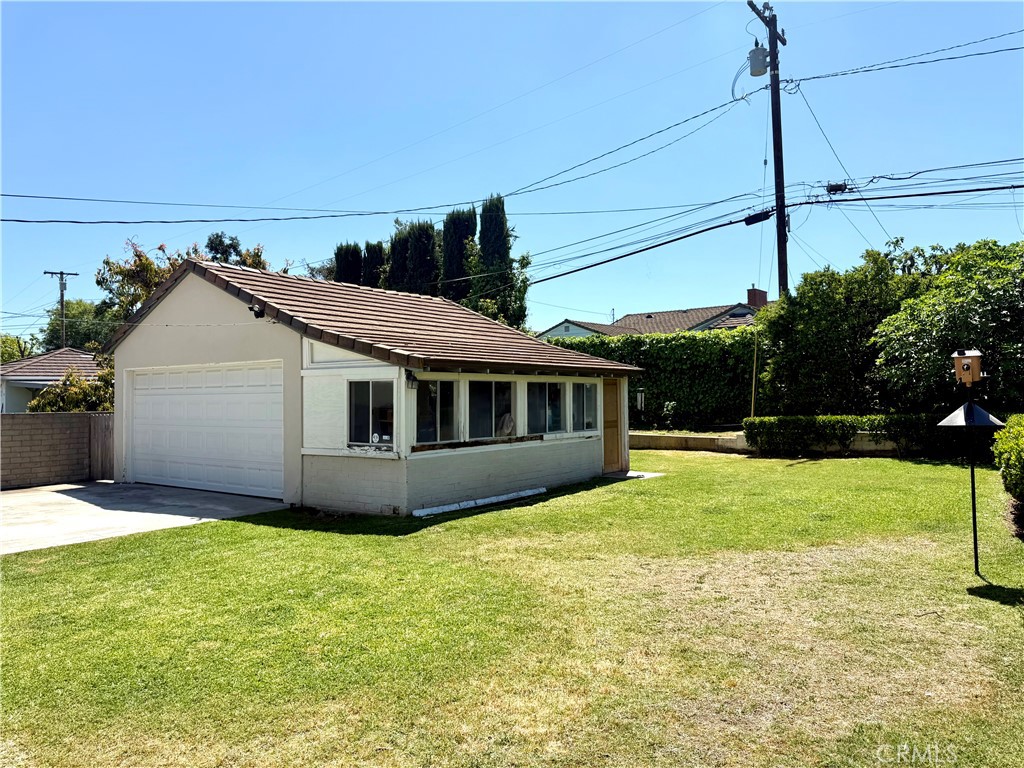 952 Balboa Drive Arcadia, CA 91007 - Photo 28 of 29 a house view with a garden space