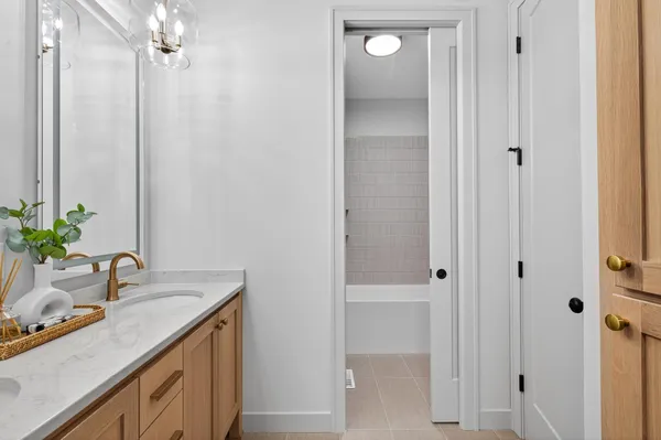 $1,105,127 | 235-xx Bridgestone Road Northwest, St. Francis, MN 55070