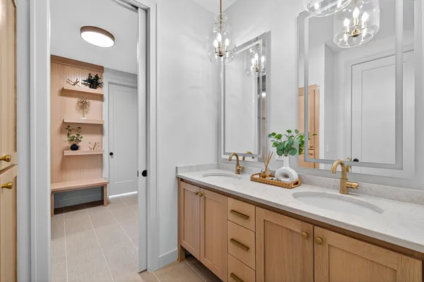 $1,105,127 | 235-xx Bridgestone Road Northwest, St. Francis, MN 55070