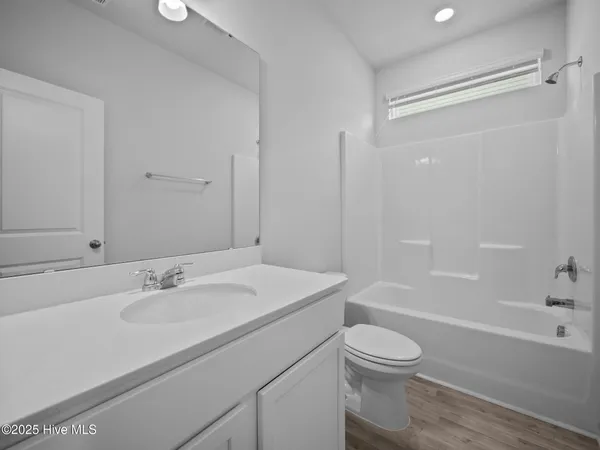 $1,695 | 412 Blockade Shoal Lane, Jacksonville, NC 28546