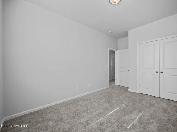 $1,695 | 412 Blockade Shoal Lane, Jacksonville, NC 28546