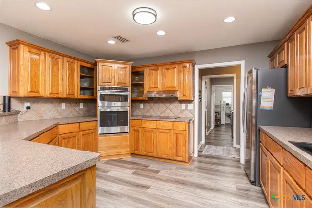 $575,000 | 1292 Cedar Oaks Circle, Temple, TX 76502