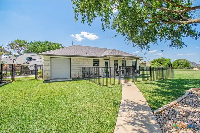$575,000 | 1292 Cedar Oaks Circle, Temple, TX 76502