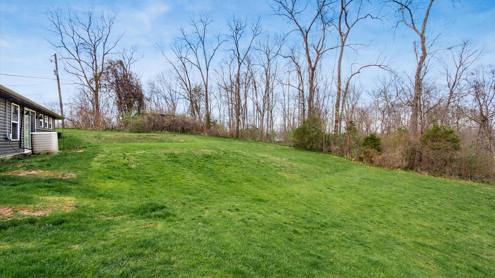 10021 West Triadelphia Road Crooksville, OH 43731 - Photo 42 of 78 42-z 10021 W Triadelphia092-2