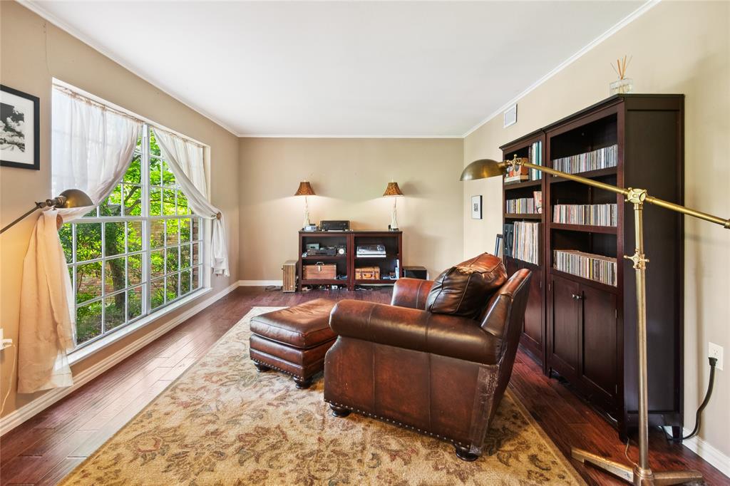 4104 Evergreen Drive Waco, TX 76708 - Photo 5 of 36 a living room with furniture or window and a table
