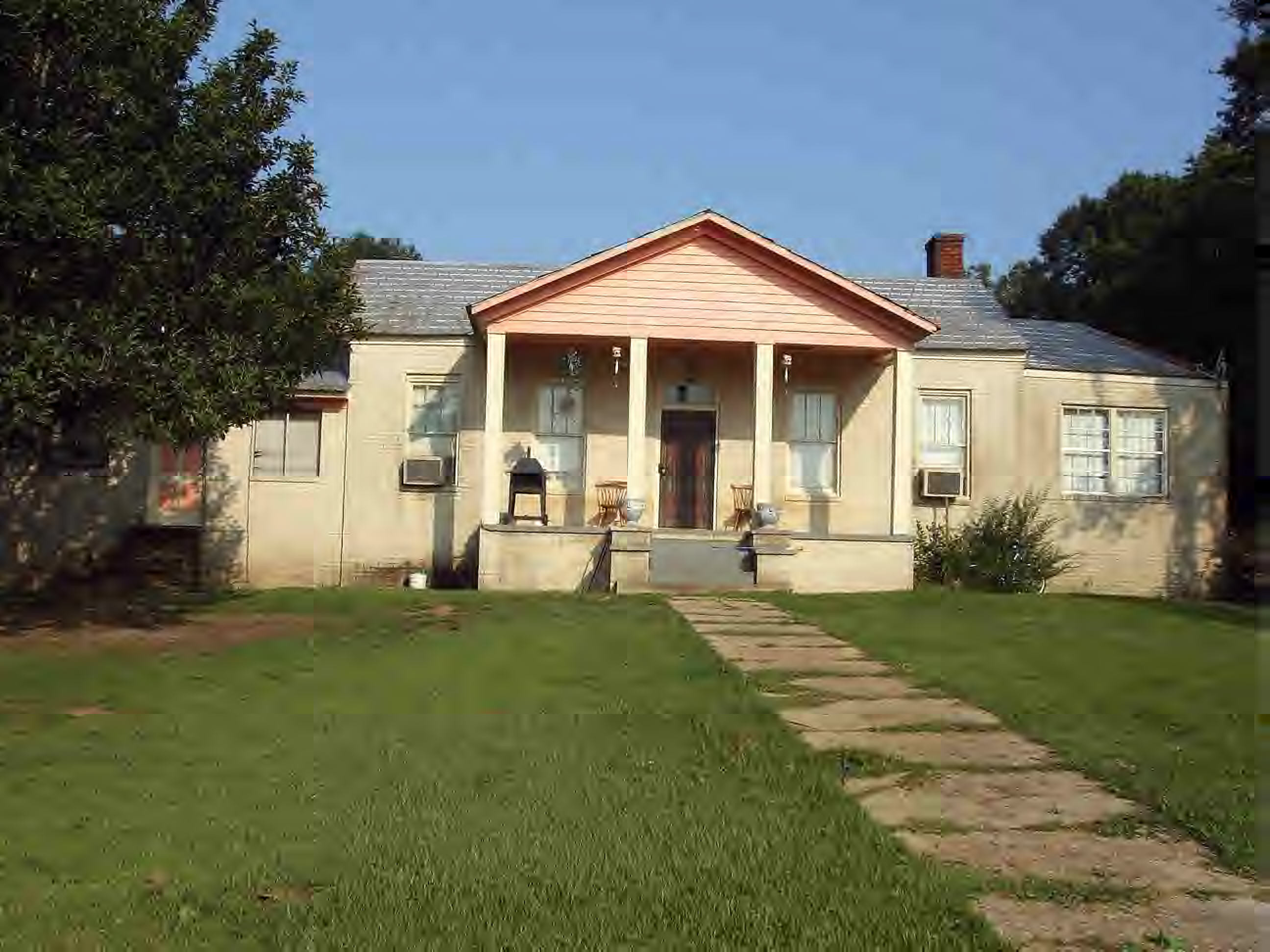 140 Ham Roxie, MS 39661 - Photo 1 of 1 Main View