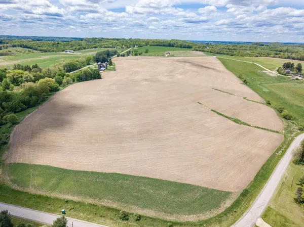$584,200 | 29.21-ac West Redstone Drive, La Valle, WI 53941
