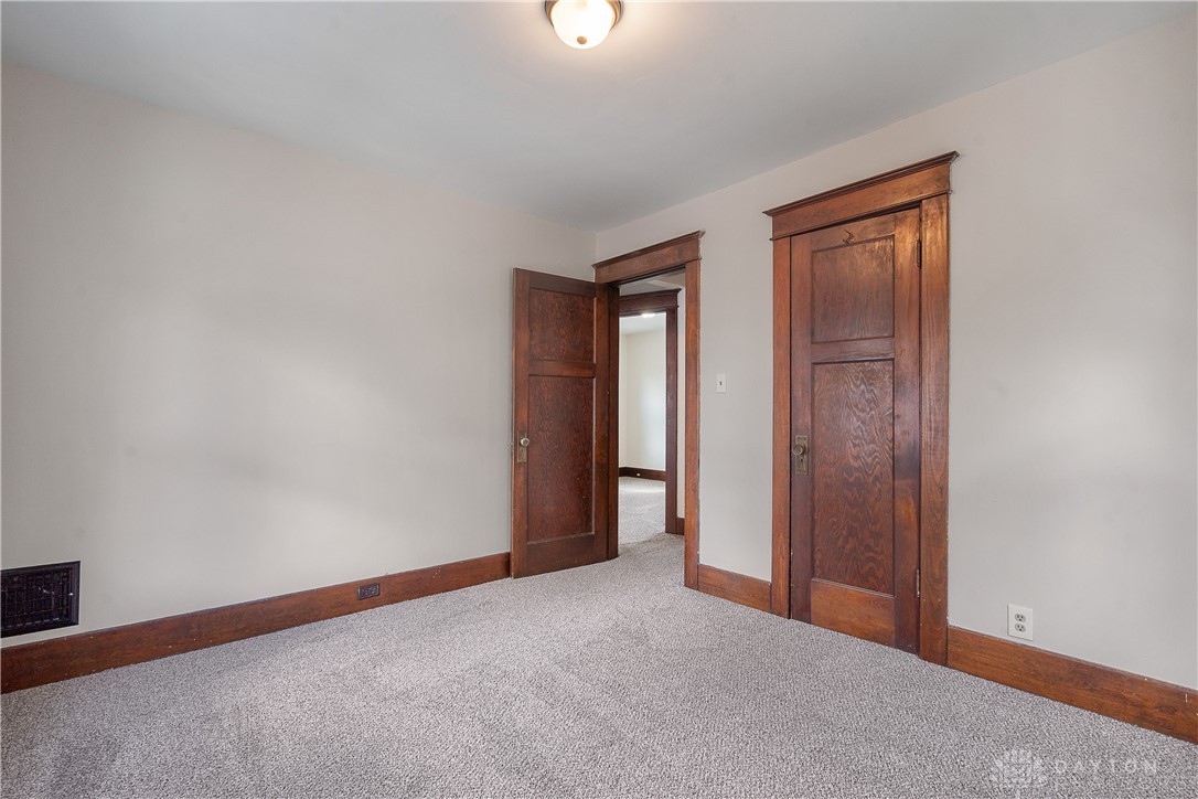 223 Elmhurst Road Dayton, OH 45417 - Photo 15 of 26