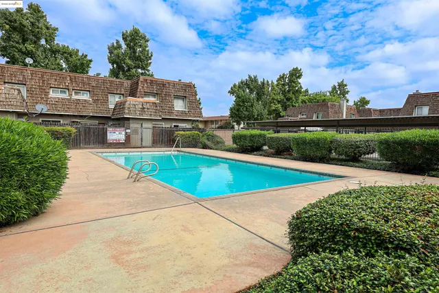 $223,000 | 1664 Northwest Bear Creek, Homeland, CA 92548