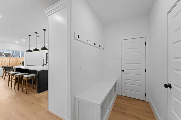 $2,800 | 514 Melbourne Street, Unit A, Houston, TX 77022