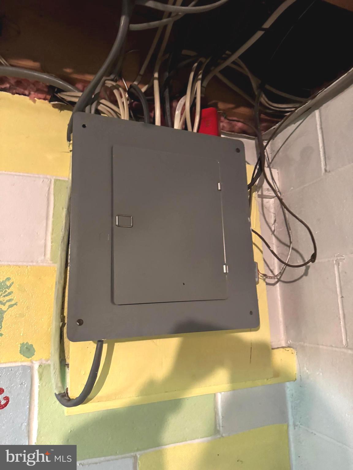 4741 River Road Pennsauken, NJ 08110 - Photo 25 of 26 a view of water heater