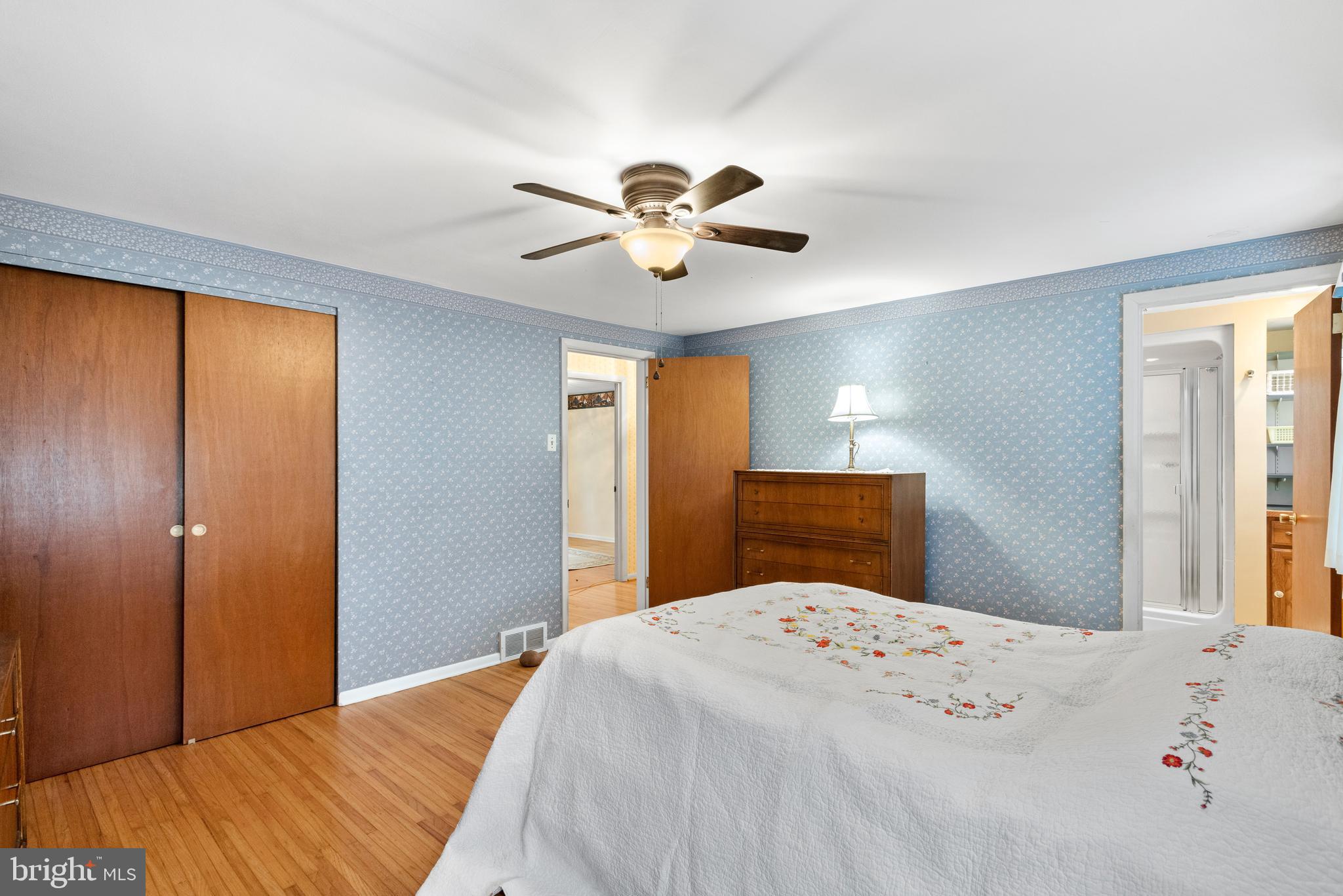 3860 Sidney Road Huntingdon Valley, PA 19006 - Photo 14 of 29 Gallery Image 14
