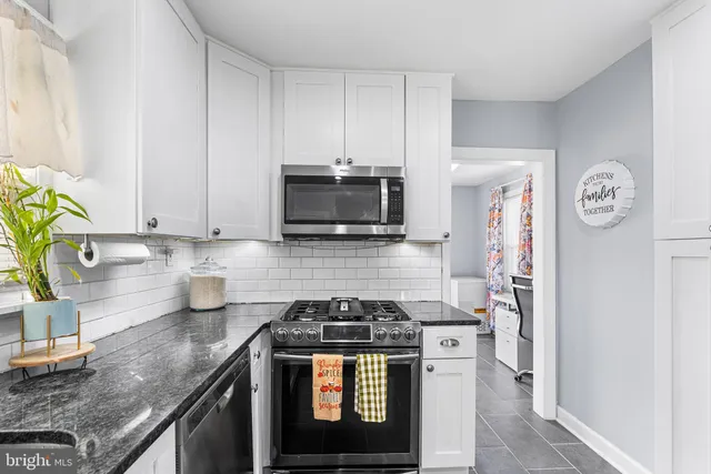 $405,000 | 14 Nicholson Road, West Collingswood Heights, NJ 08059