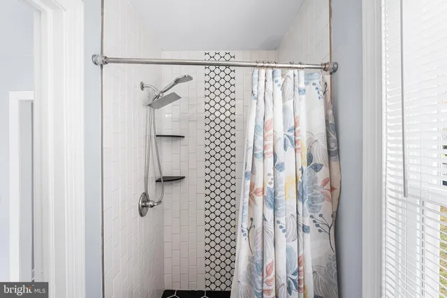 $405,000 | 14 Nicholson Road, West Collingswood Heights, NJ 08059