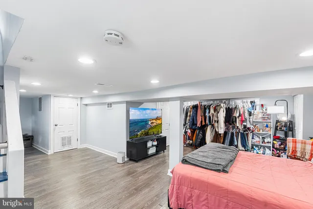 $405,000 | 14 Nicholson Road, West Collingswood Heights, NJ 08059