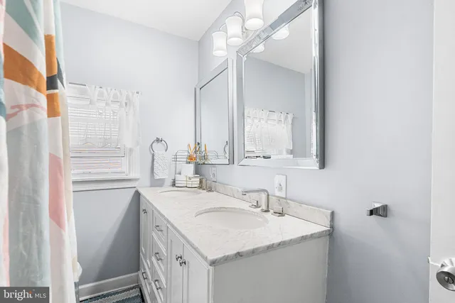 $405,000 | 14 Nicholson Road, West Collingswood Heights, NJ 08059