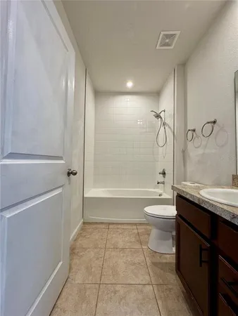 $2,100 | 217 Fiddlewood Court, Davenport, FL 33837