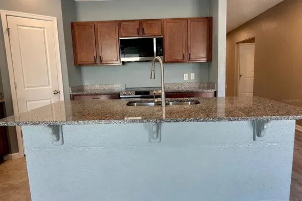 $2,100 | 217 Fiddlewood Court, Davenport, FL 33837