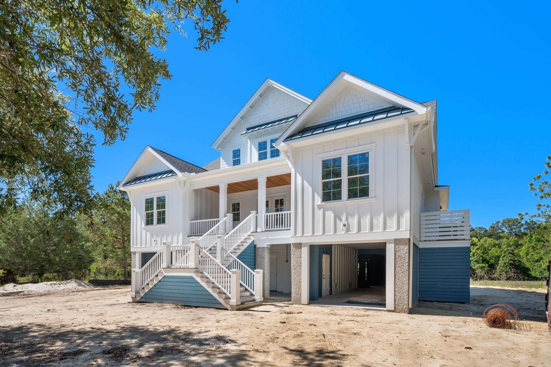 292 Colony Club Drive Georgetown, SC 29440 - Photo 1 of 48