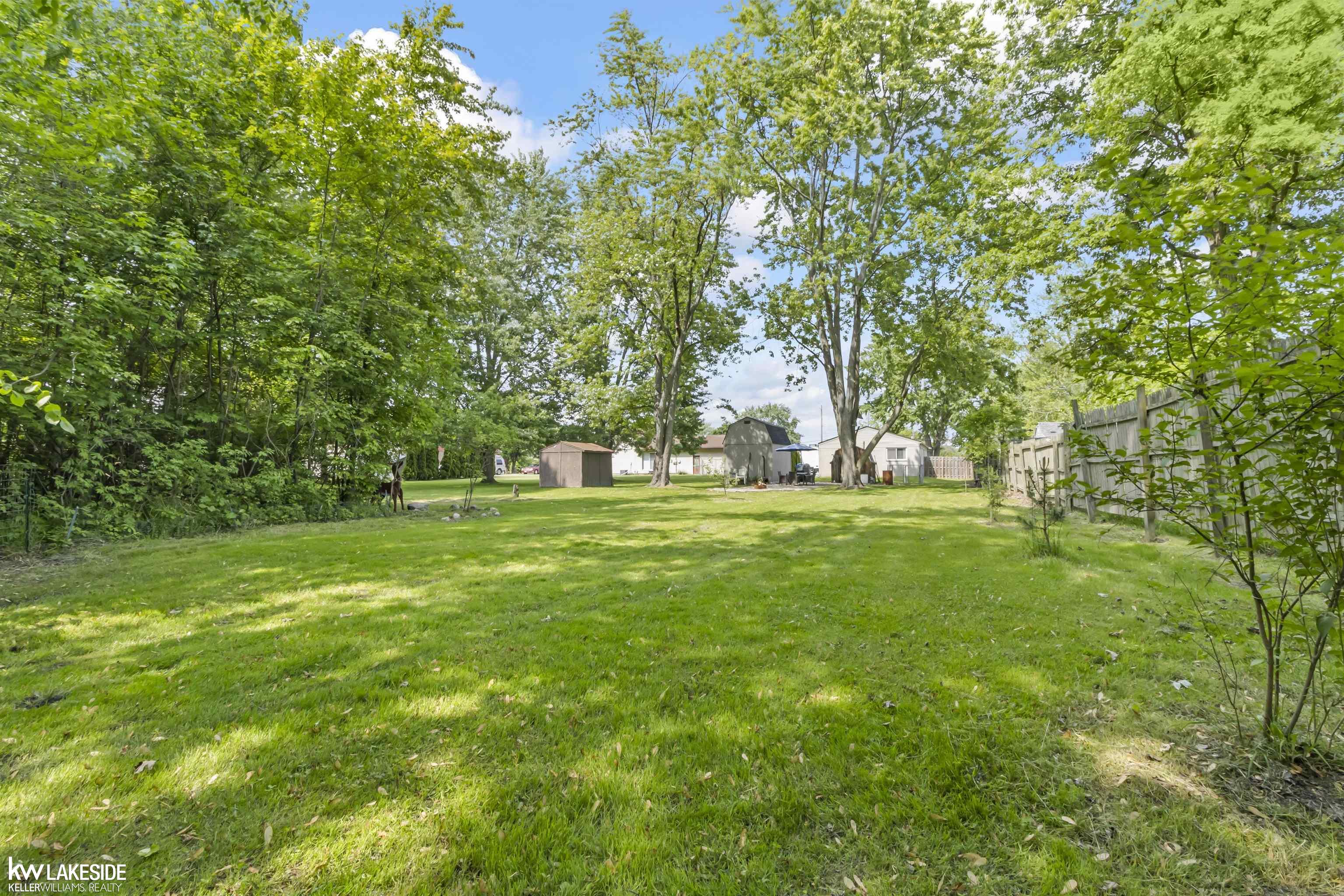 32540 Sutton Road New Baltimore, MI 48047 - Photo 32 of 34 50177822-191bf2bf-02ff-41b0-a71a-57ab4c014045.JPG