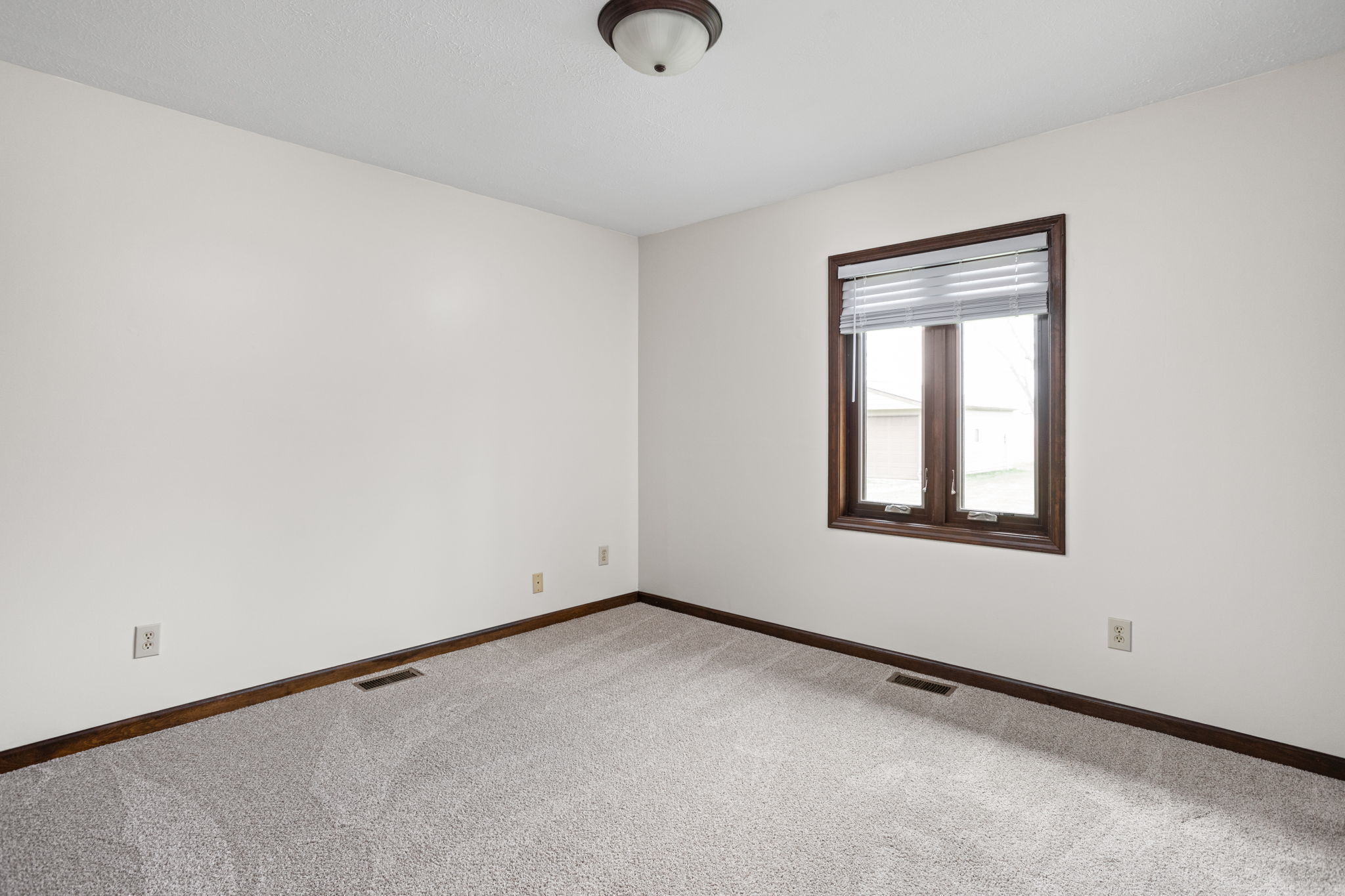3712 Senour Road Indianapolis, IN 46239 - Photo 16 of 44