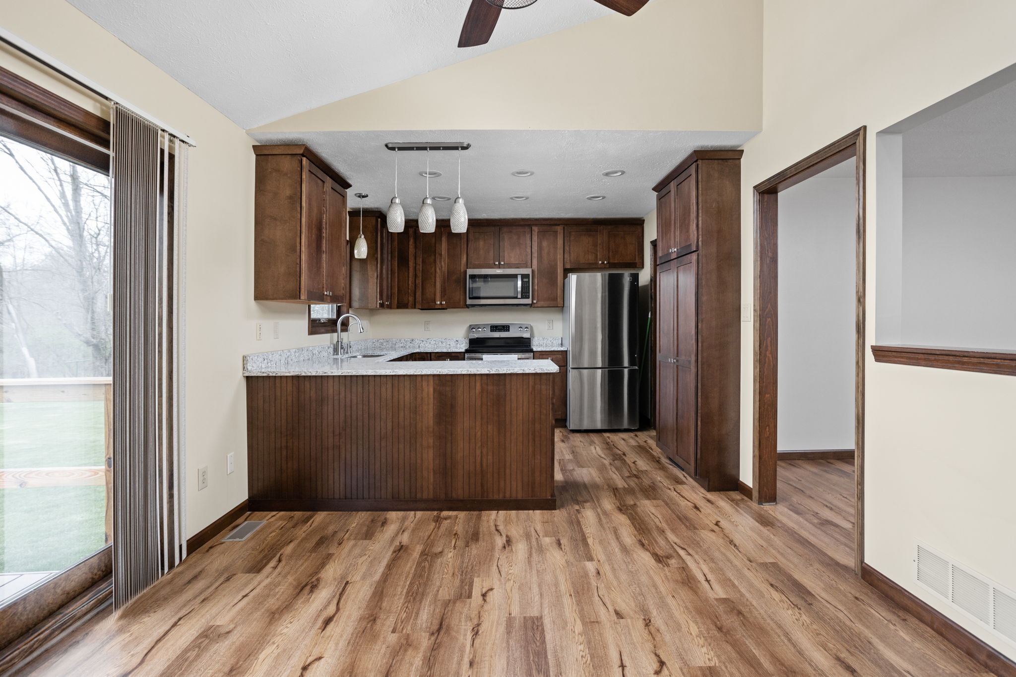 3712 Senour Road Indianapolis, IN 46239 - Photo 10 of 44
