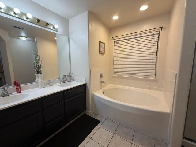 $539,000 | 3360 Hollowell Drive, Ceres, CA 95307