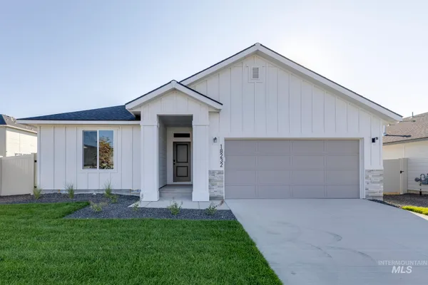 $445,990 | 7083 East Shields Drive, Nampa, ID 83687