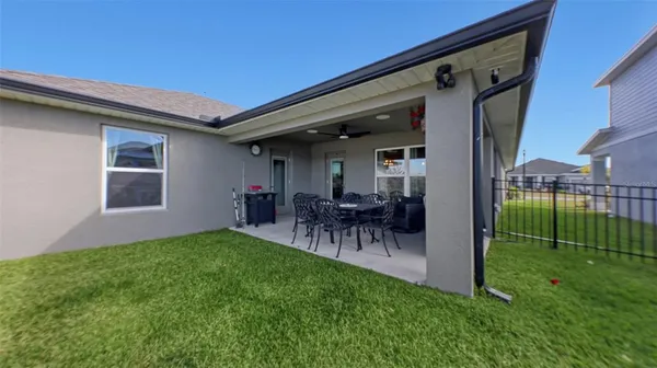 a view of outdoor space yard deck and patio