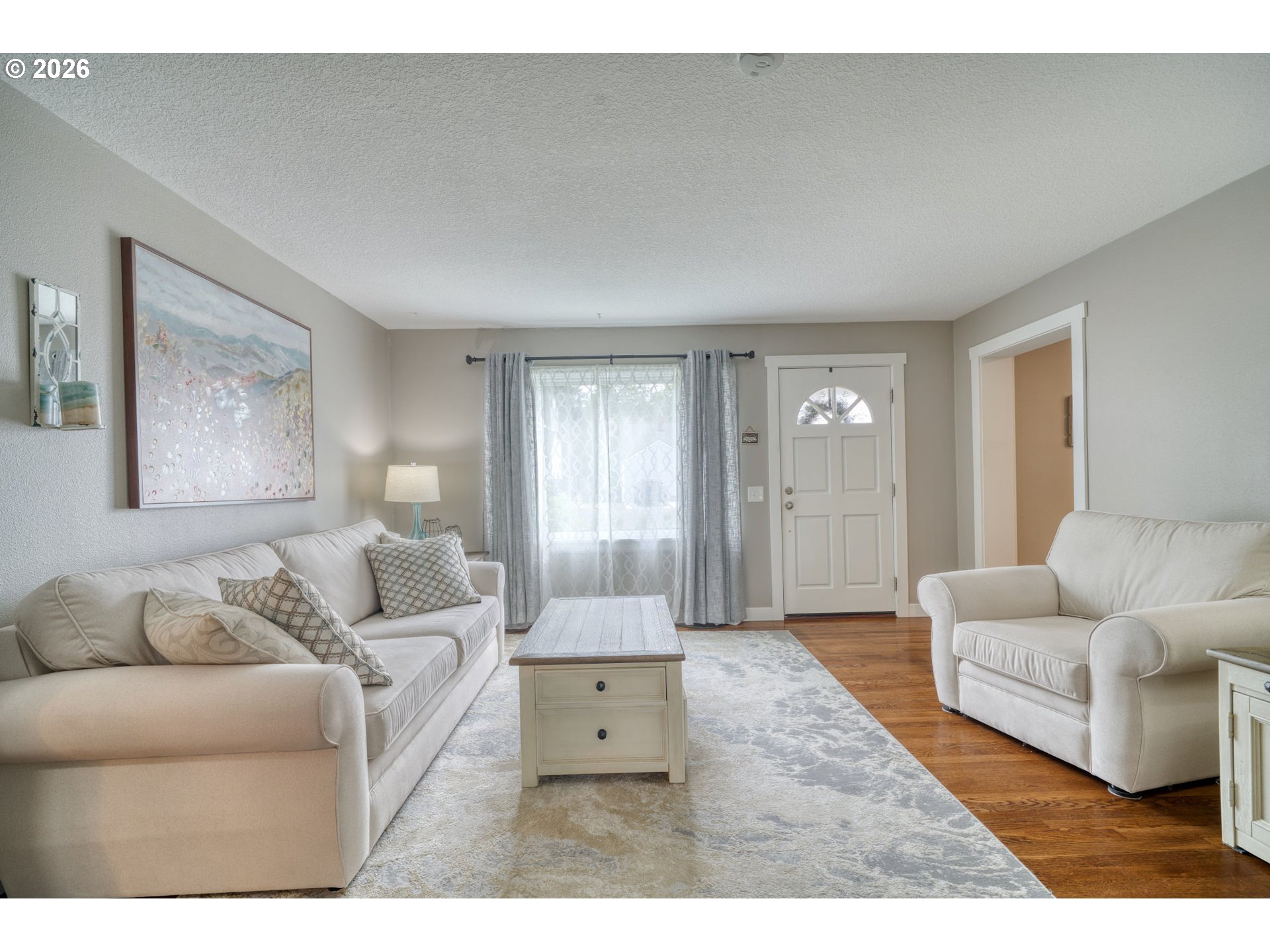 165 North Vernonia Road St. Helens, OR 97051 - Photo 11 of 41 Living Room
