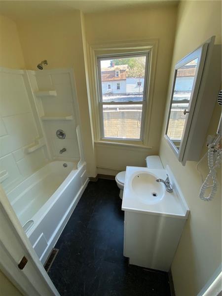 652 Evergreen Road Pittsburgh, PA 15209 - Photo 14 of 21 updated and CLEAN full bath