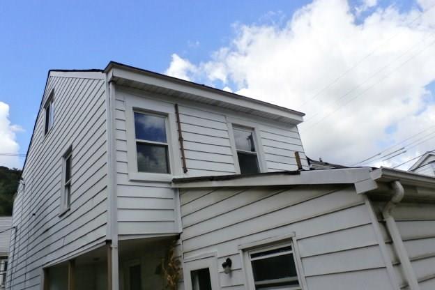 652 Evergreen Road Pittsburgh, PA 15209 - Photo 3 of 21 New rear siding
