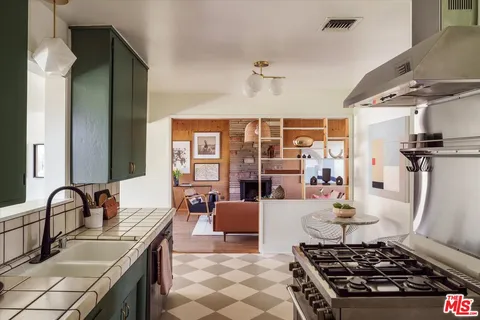 $1,595,000 | 271 East Loma Alta Drive, Altadena, CA 91001