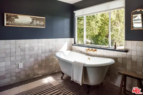 $1,595,000 | 271 East Loma Alta Drive, Altadena, CA 91001