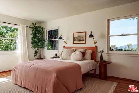 $1,595,000 | 271 East Loma Alta Drive, Altadena, CA 91001