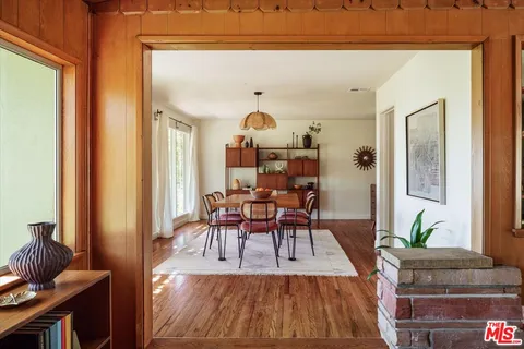 $1,595,000 | 271 East Loma Alta Drive, Altadena, CA 91001