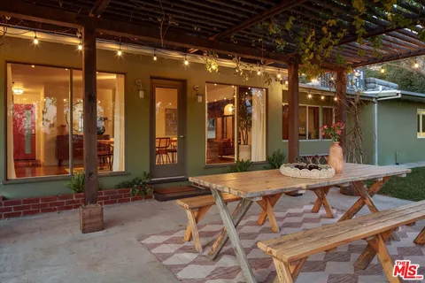 $1,595,000 | 271 East Loma Alta Drive, Altadena, CA 91001