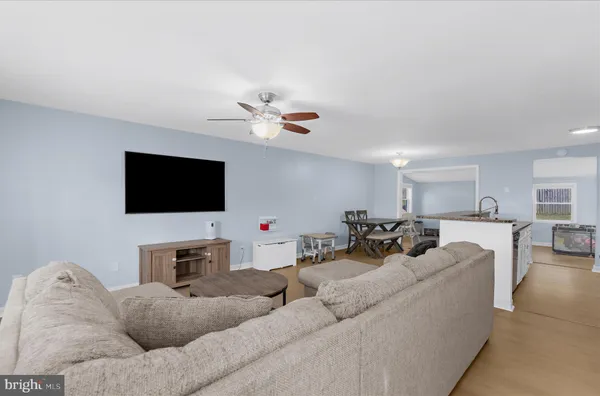 $399,000 | 7 Honey Locust Court, Essex, MD 21221