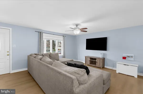$399,000 | 7 Honey Locust Court, Essex, MD 21221
