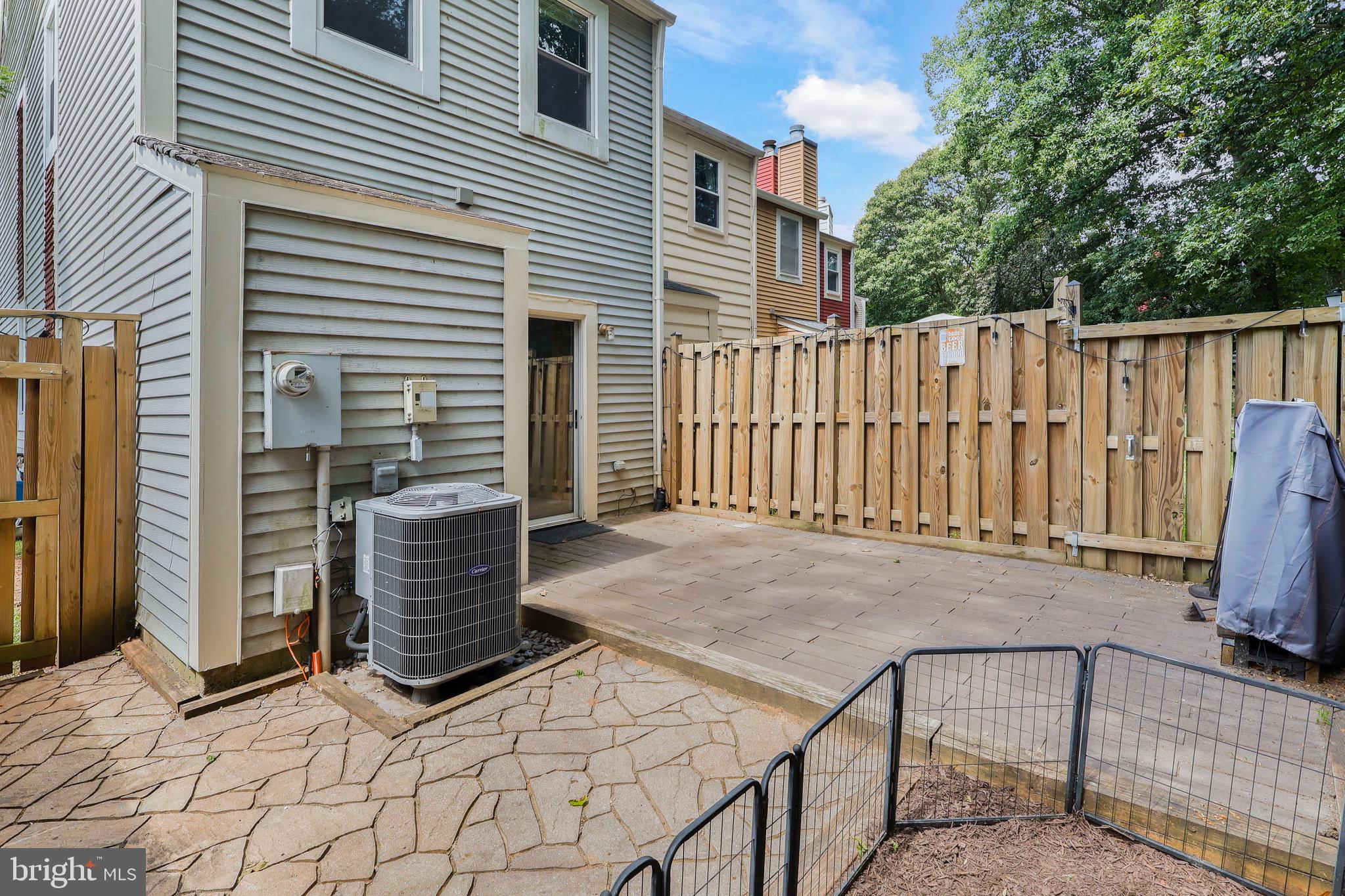 2137 Whisper Way Reston, VA 20191 - Photo 26 of 32