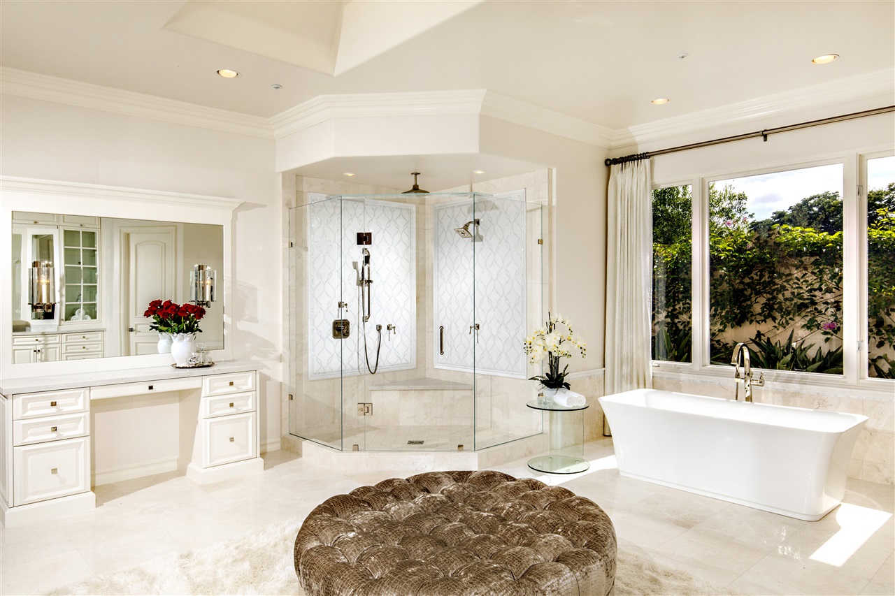 17501 Via De Fortuna Rancho Santa Fe, CA 92067 - Photo 10 of 24 Gallery Image 10