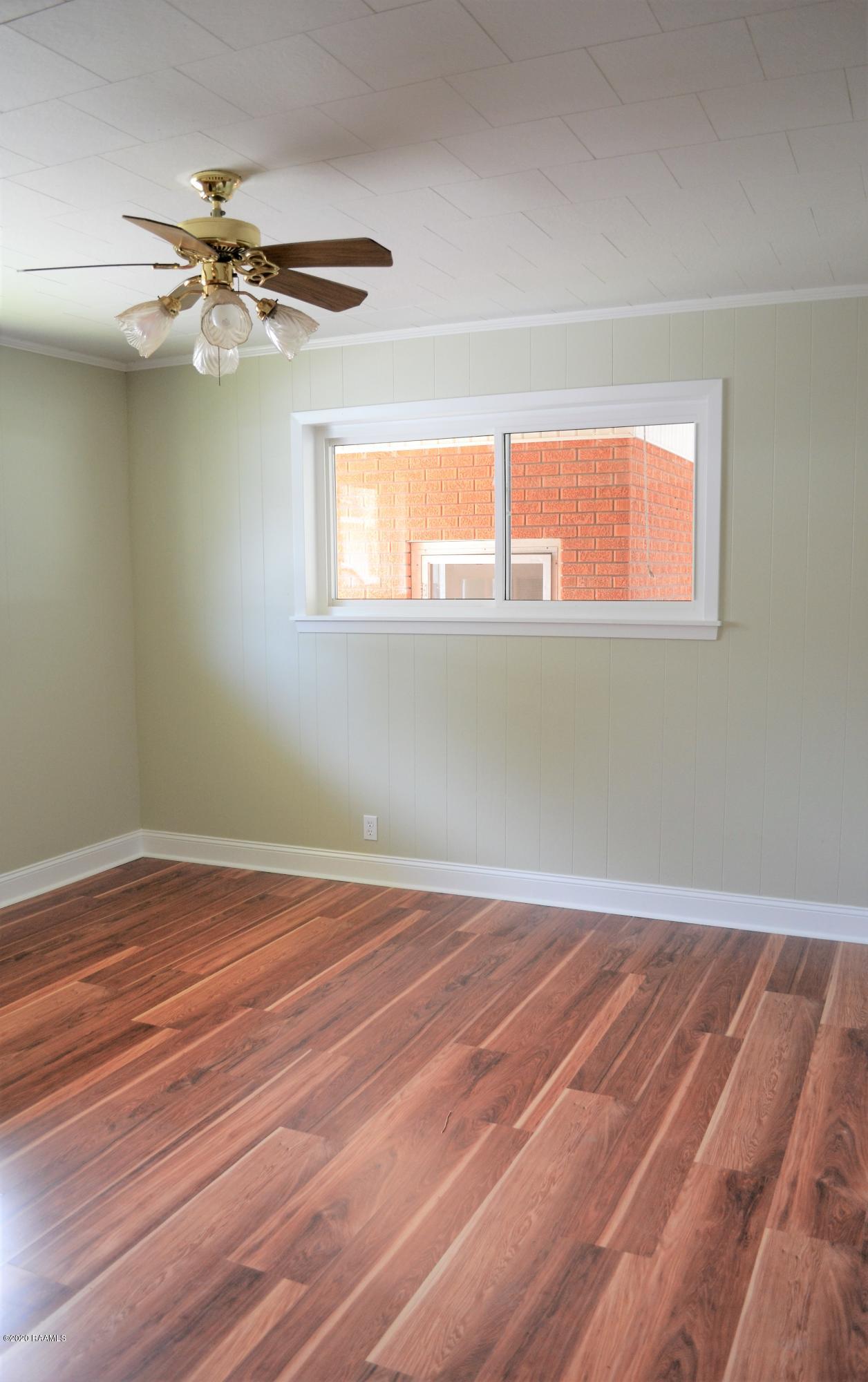 103 Clara Street Broussard, LA 70518 - Photo 10 of 10 DSC_0339