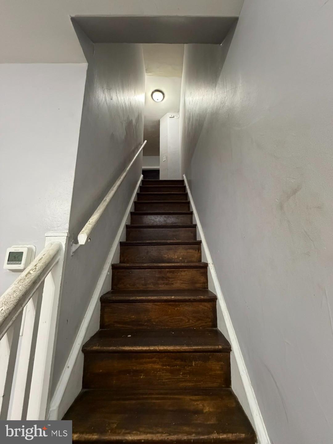 2606 Beryl Avenue Baltimore, MD 21205 - Photo 9 of 39 a view of entryway