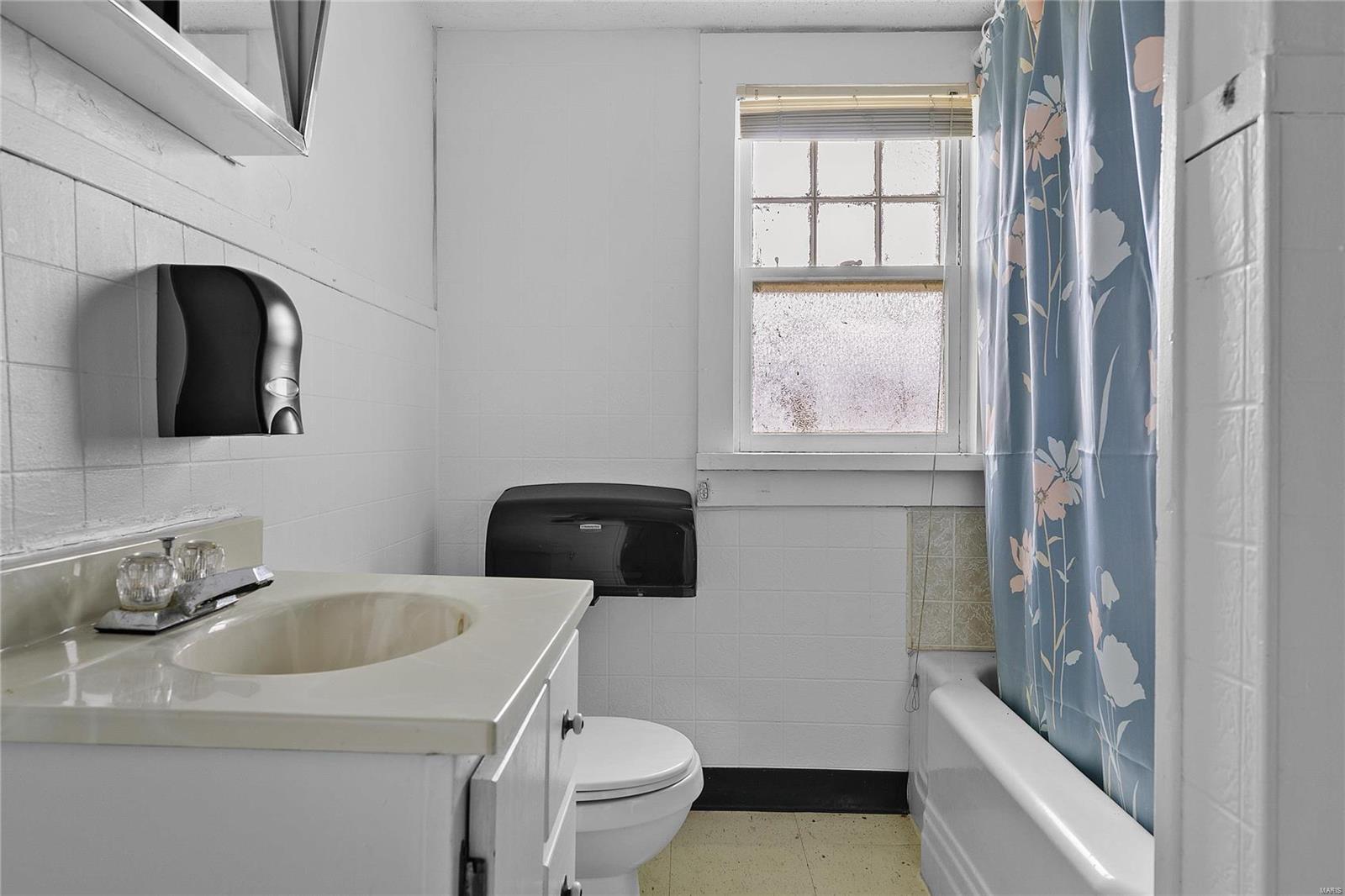 121 Merrill Street Lebanon, IL 62254 - Photo 37 of 52 Gallery Image 37