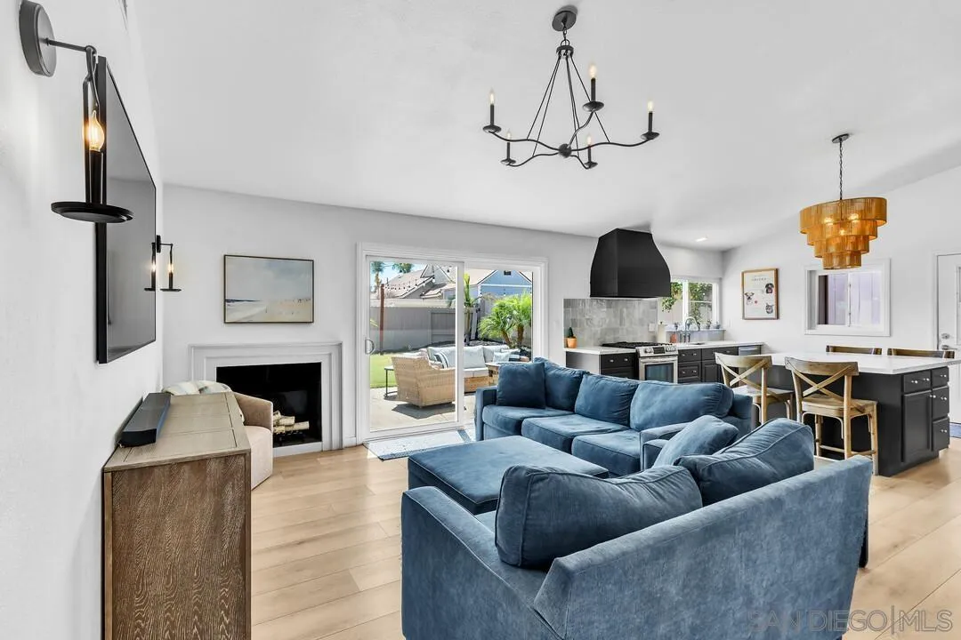 10929 Anja Way Lakeside, CA 92040 - Photo 4 of 36 Gallery Image 4
