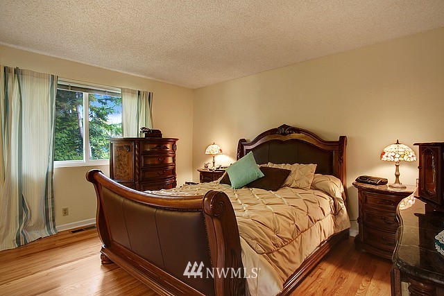 2717 169th Street Southeast Bothell, WA 98012 - Photo 11 of 19